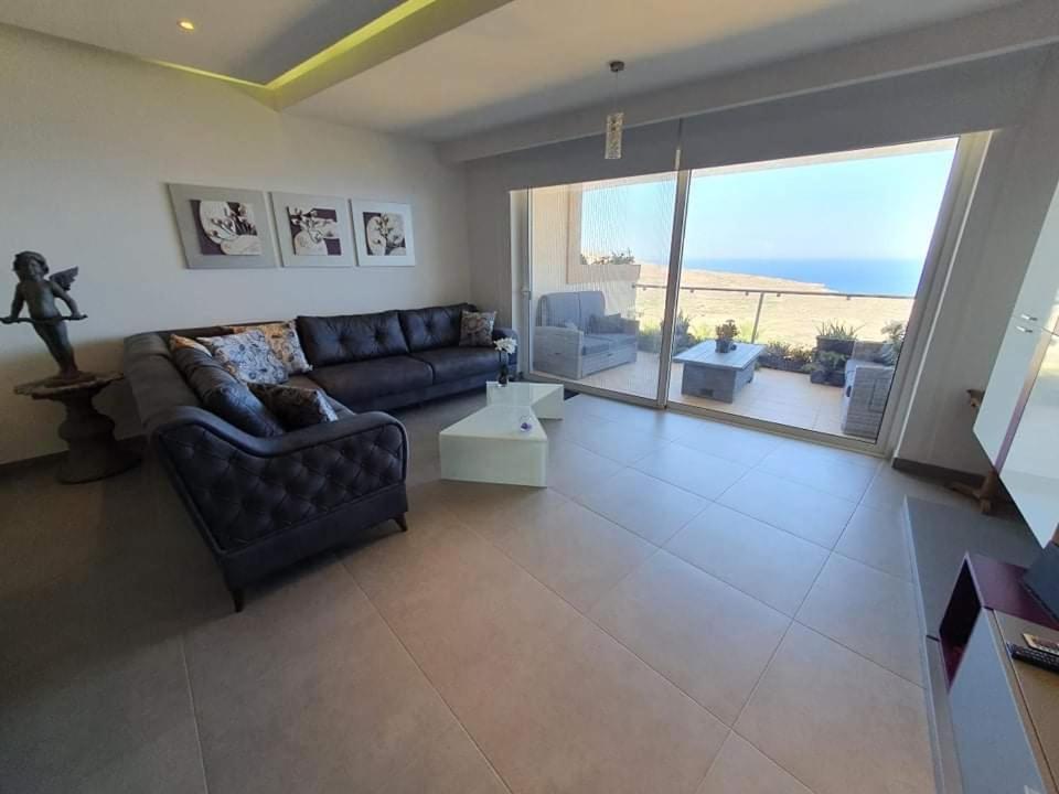 Sunset Holiday Apartment With Communal Pool + Views Ghajn Melel Eksteriør billede